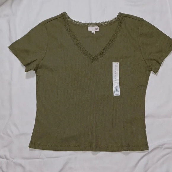 SO Tops - SO juniors ribbed cropped v-neck lace trim shirt NWT
